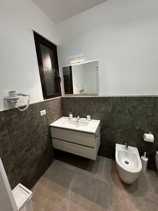 Casa Ginestra Di Palazzo Biondi Villa Giarre Buitenkant foto